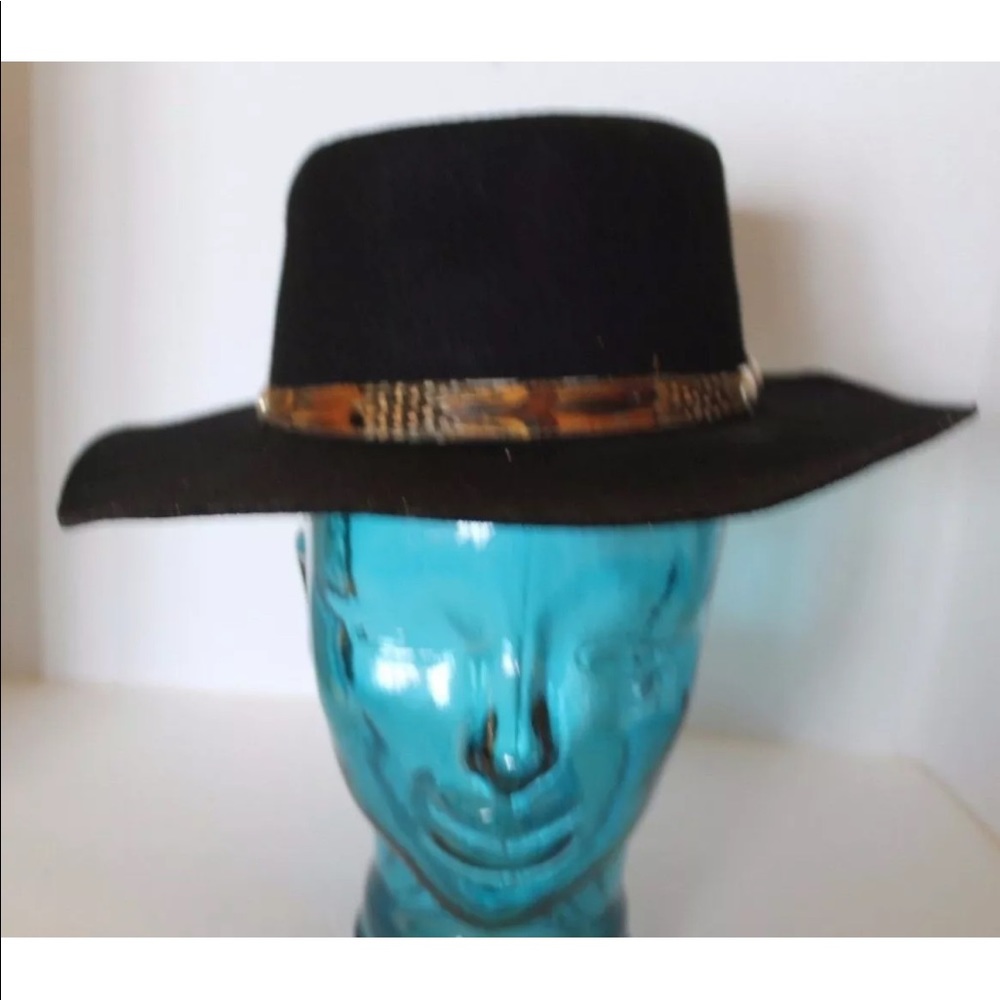 VTG Broner Fedora Men Black Hat Leather Accent Feather Metal Medallion Wool USA